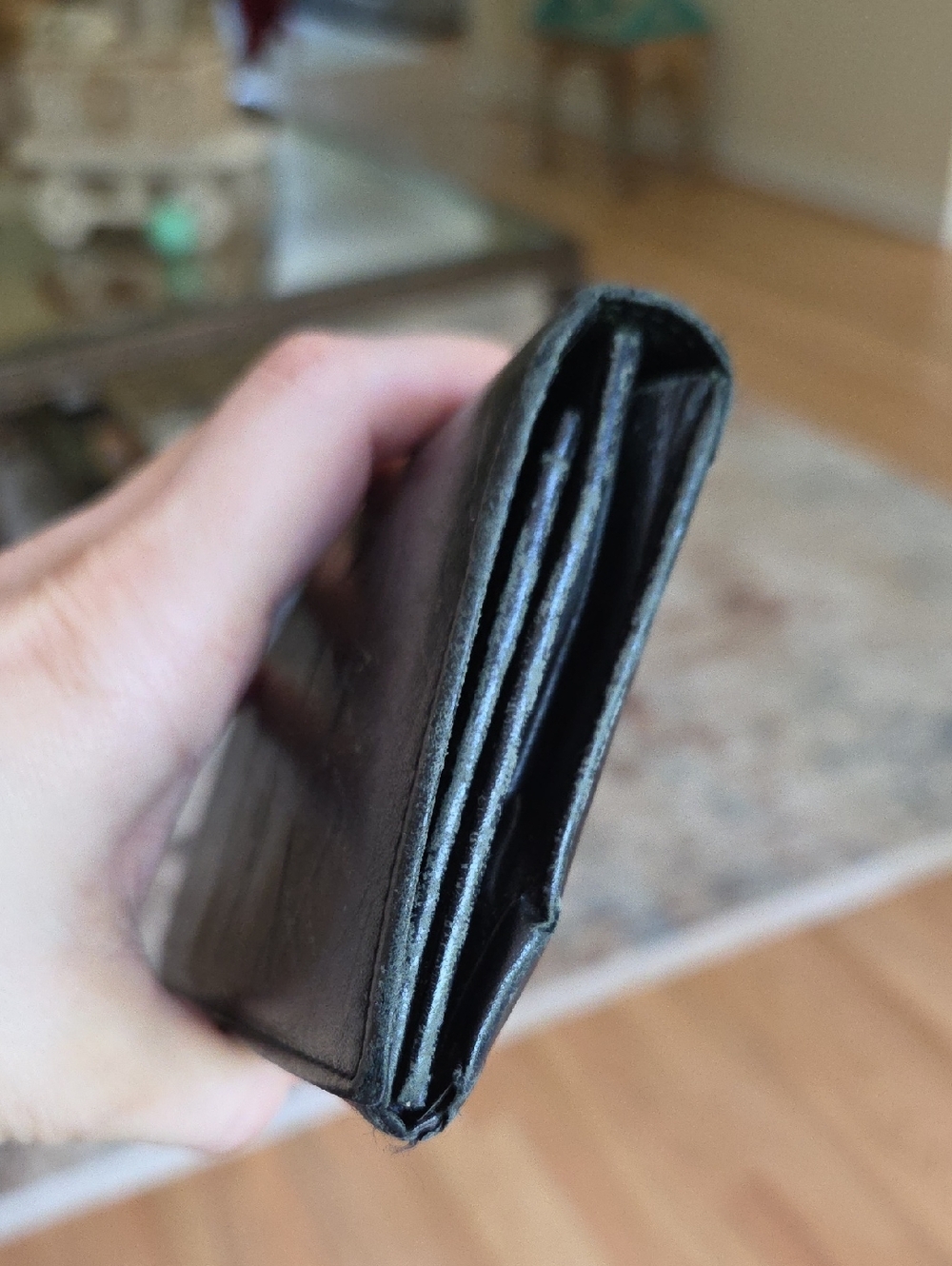Saint Laurent Embossed Logo Black Leather Clutch Long Wallet - Picture 10 of 14